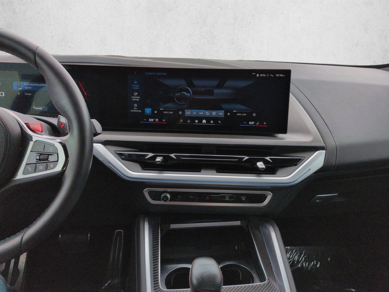 2025 BMW XM Base - Photo 15