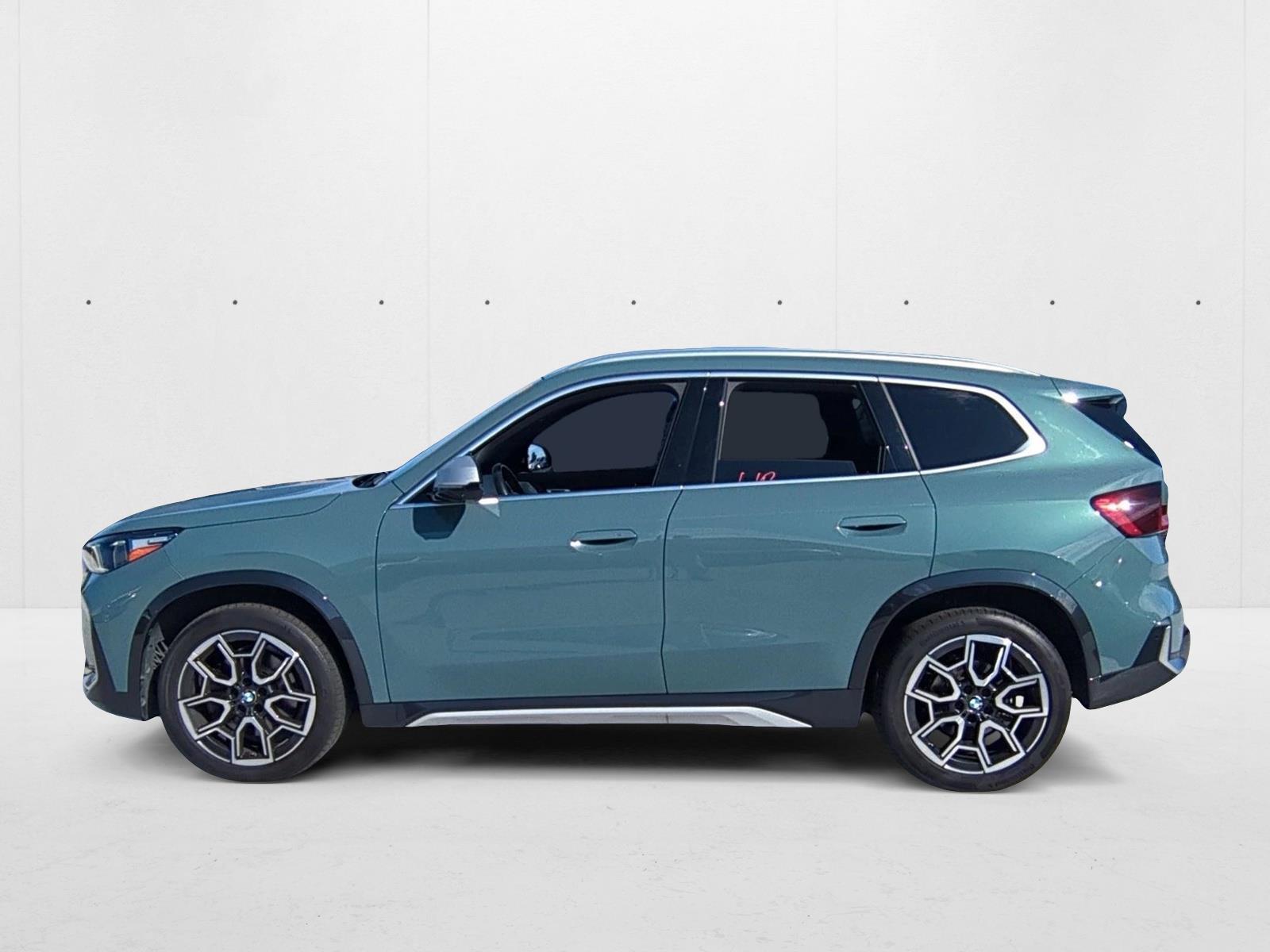 2023 Bmw X1 XDrive28i photo 2