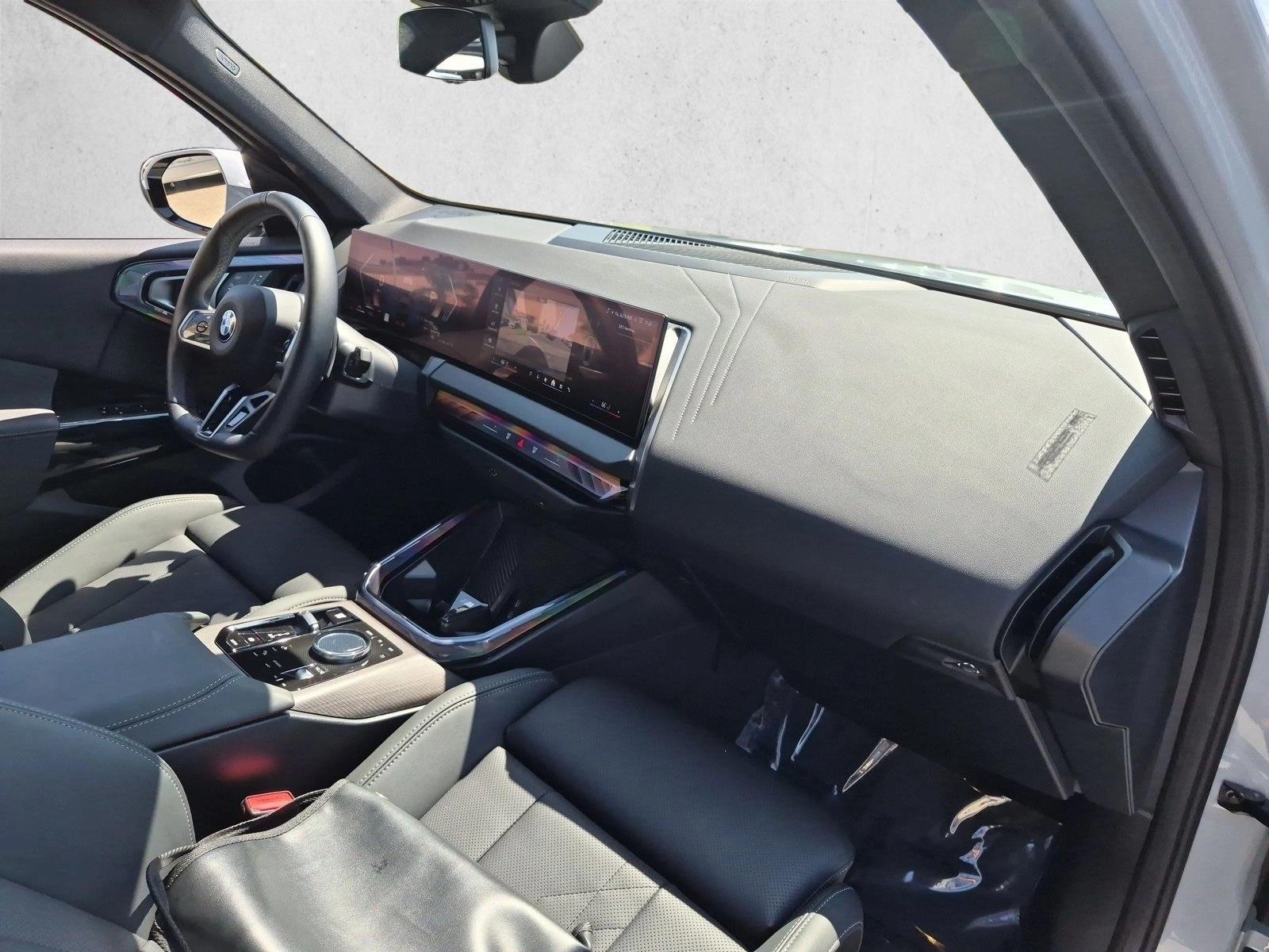 2026 BMW X3 30 - Photo 21