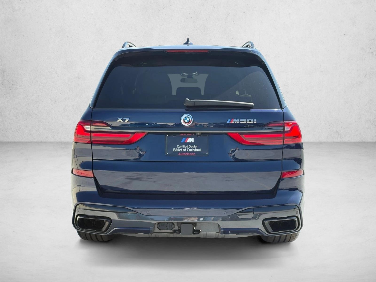 2022 Bmw X7 M50i photo 2