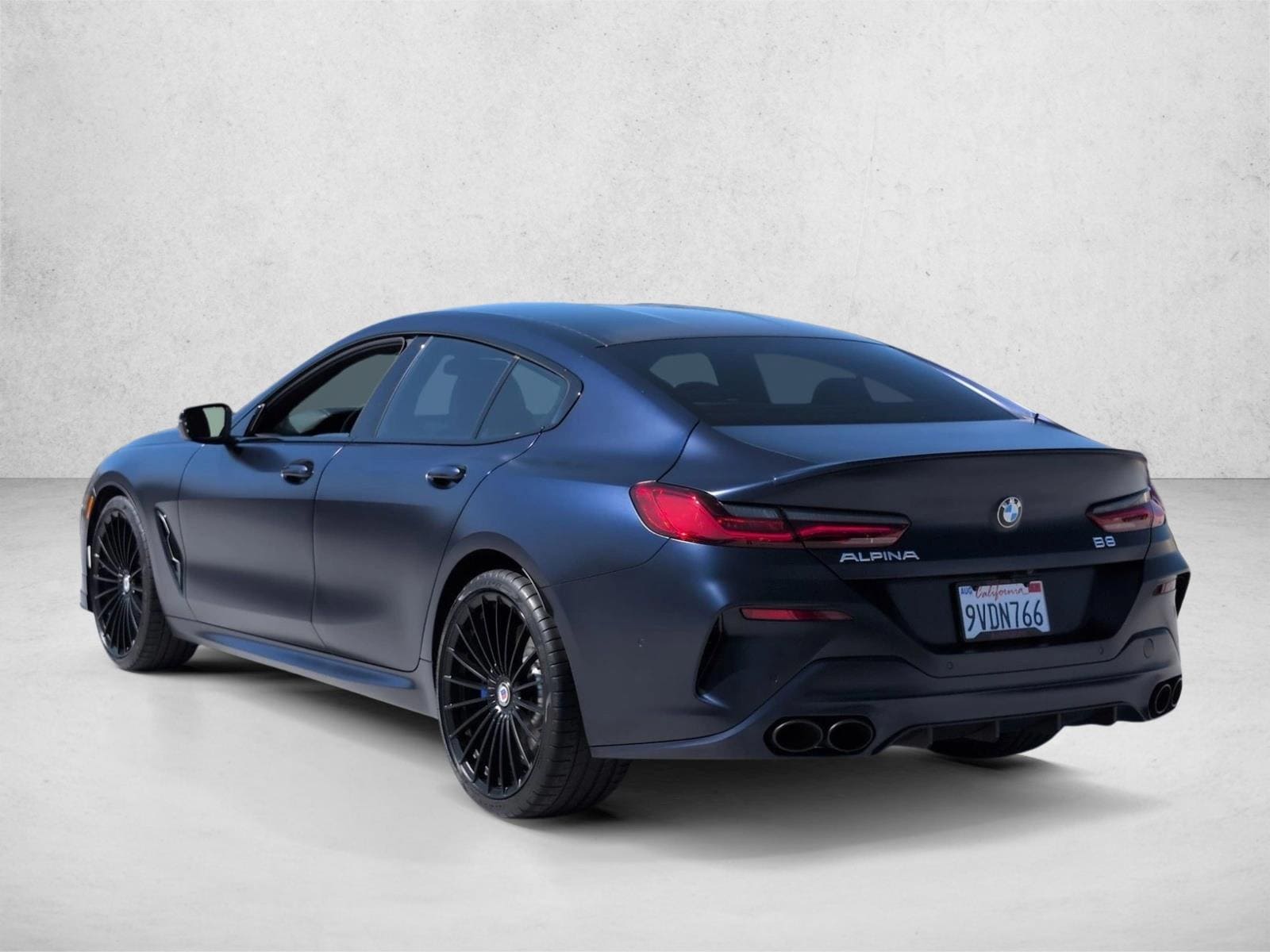 2025 BMW 8 Series Alpina B8 - Photo 8