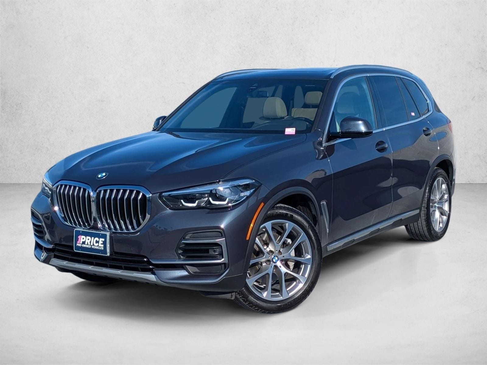 2022 BMW X5 40i's photo