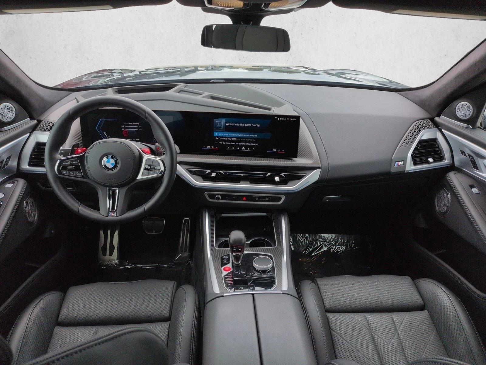 2025 BMW XM Base - Photo 18