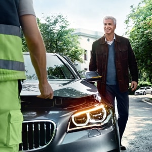 BMW_Specials_Service_Spring19_side.jpg