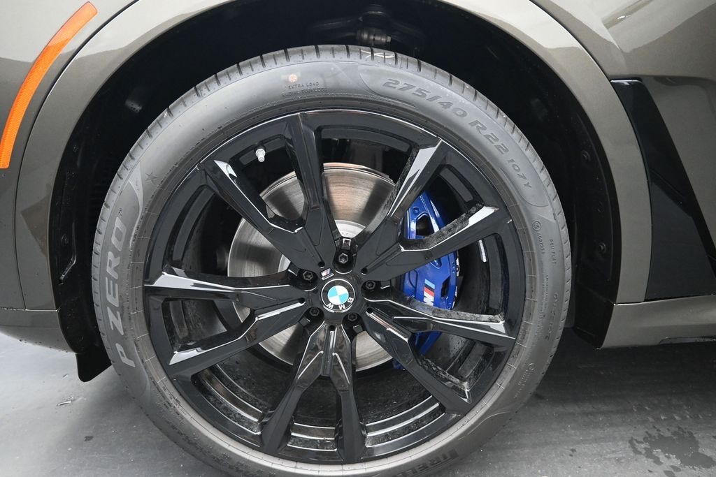 New 2027 BMW X7 xDrive40i SUV