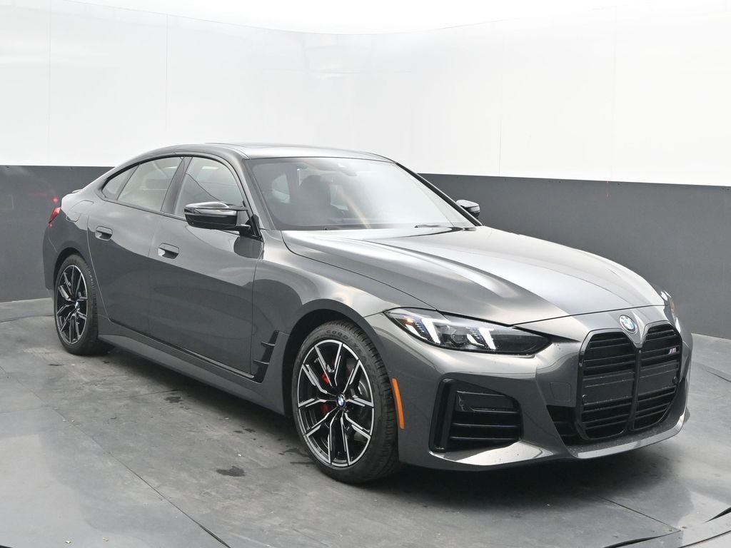 2026 BMW 4 Series M440i's photo