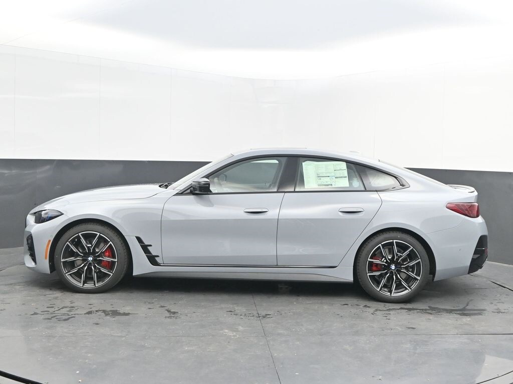 New 2026 BMW 4 Series M440i Hatchback