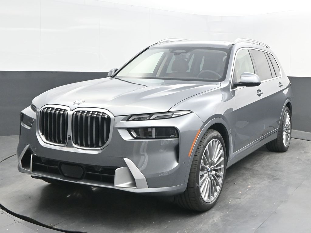 New 2026 BMW X7 xDrive40i SUV
