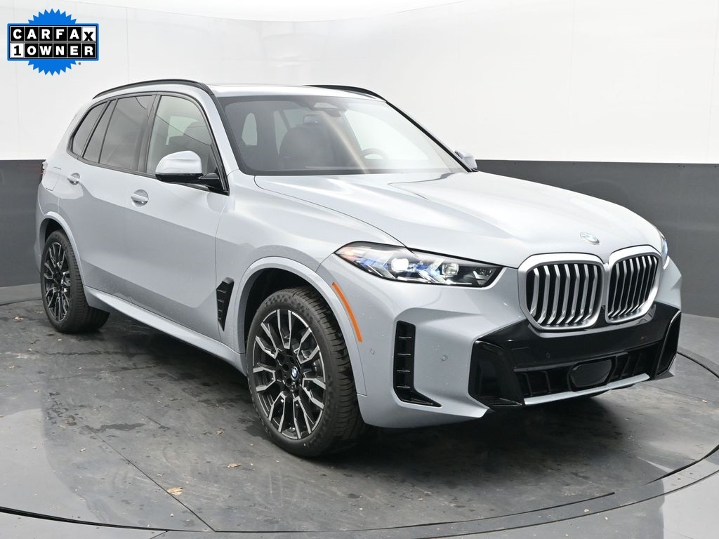 2025 BMW X5 40i's photo