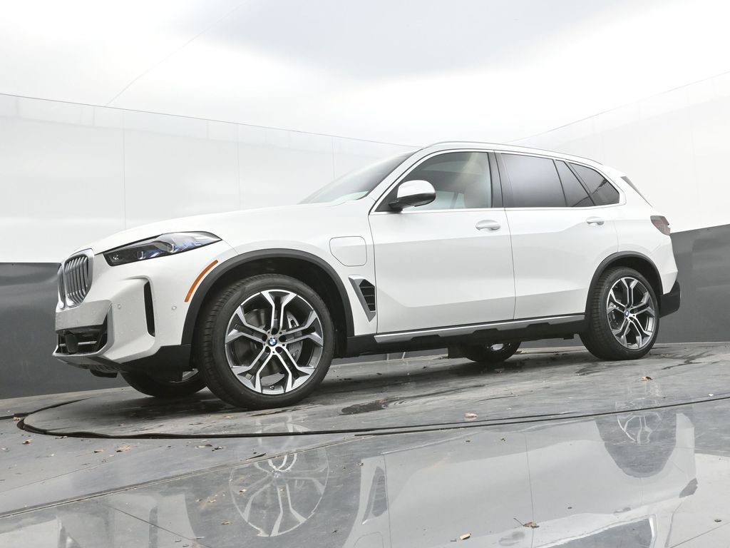 2026 BMW X5 50e - Photo 48