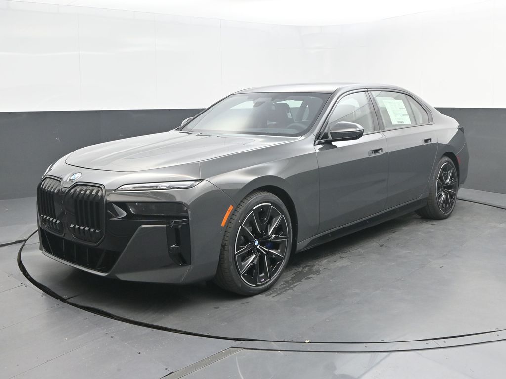 2026 BMW 7 Series 760i xDrive Sedan's photo
