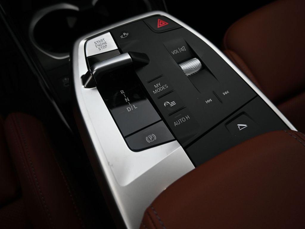 2026 BMW X2 28i - Photo 16
