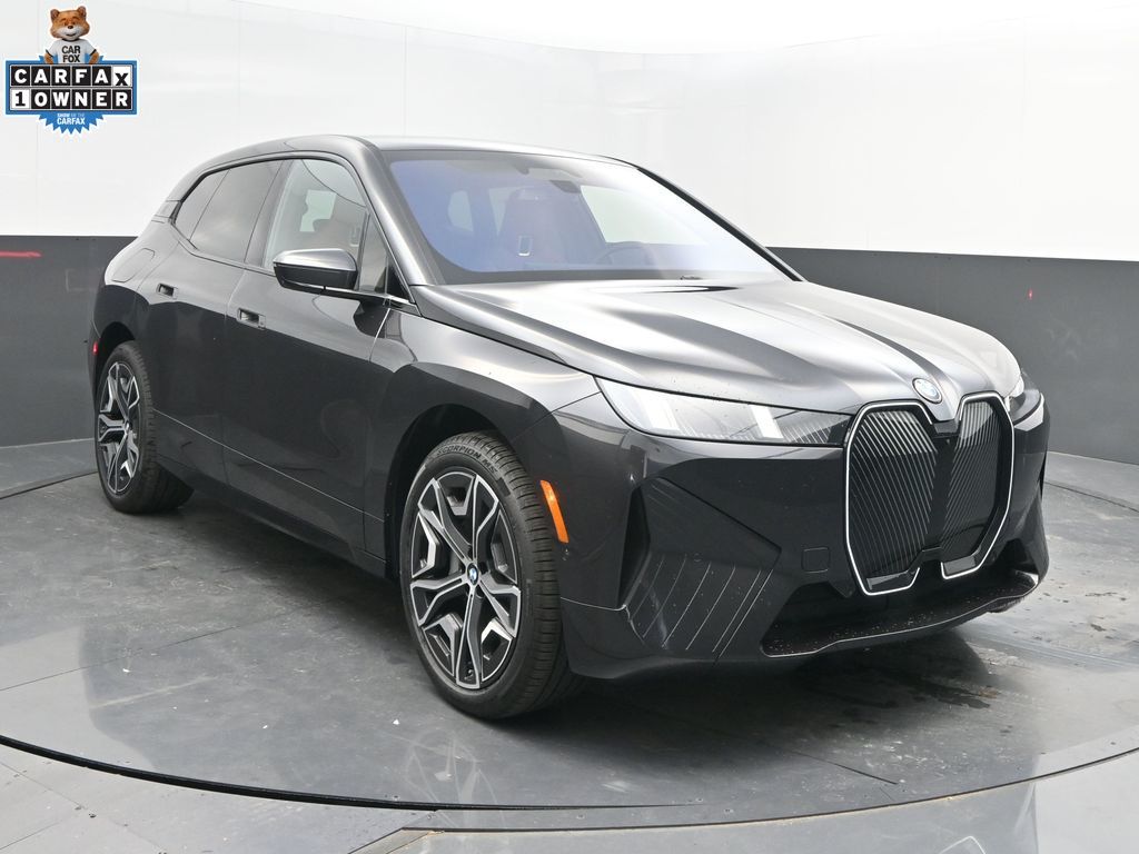 2026 BMW iX xDrive45's photo