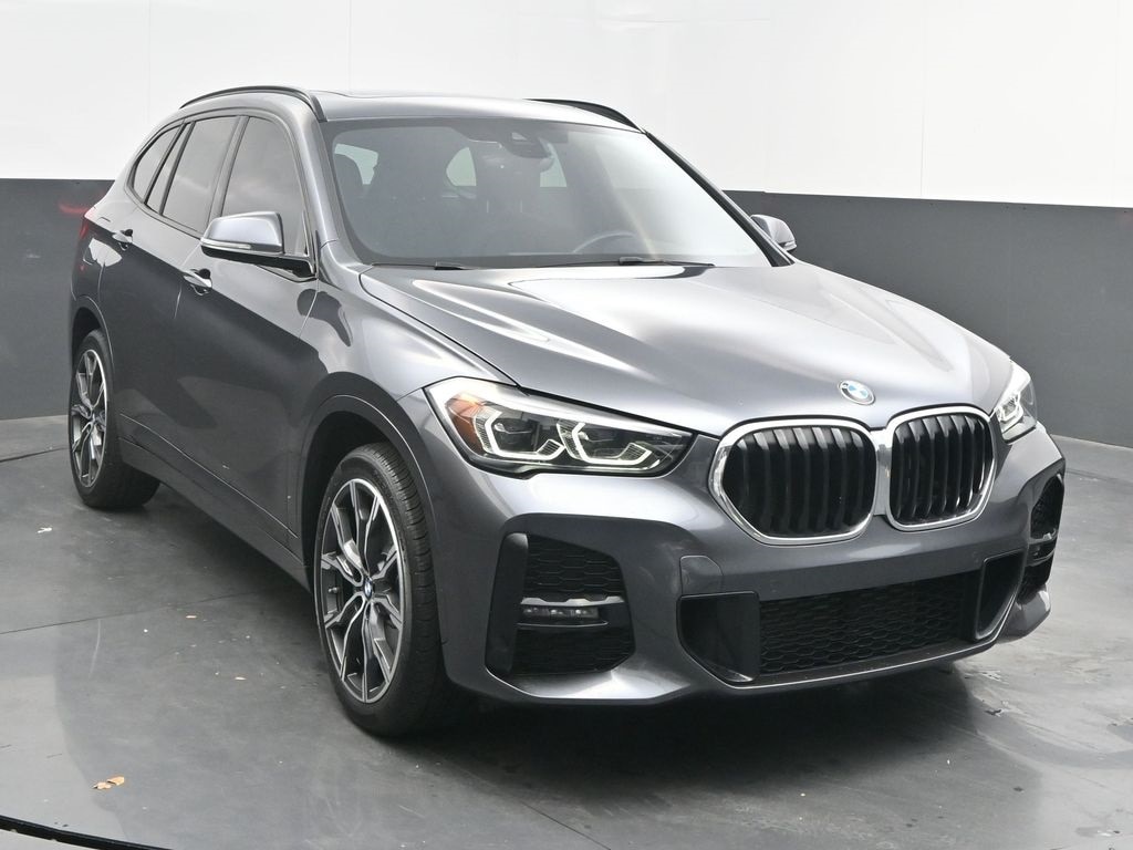 2022 BMW X1 28i