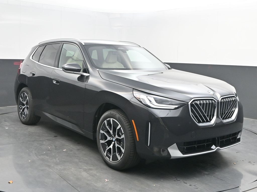 2026 BMW X3 30's photo