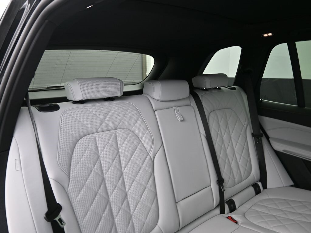 2026 BMW X5 40i - Photo 26
