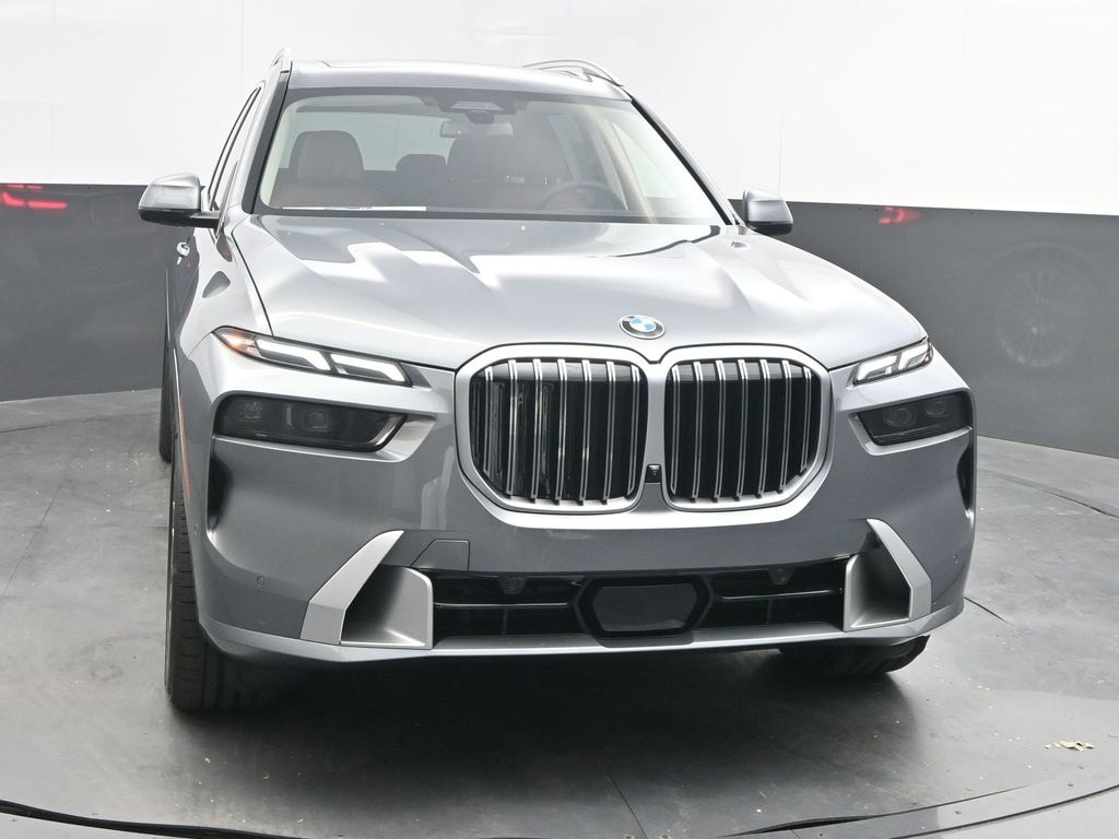 New 2026 BMW X7 xDrive40i SUV