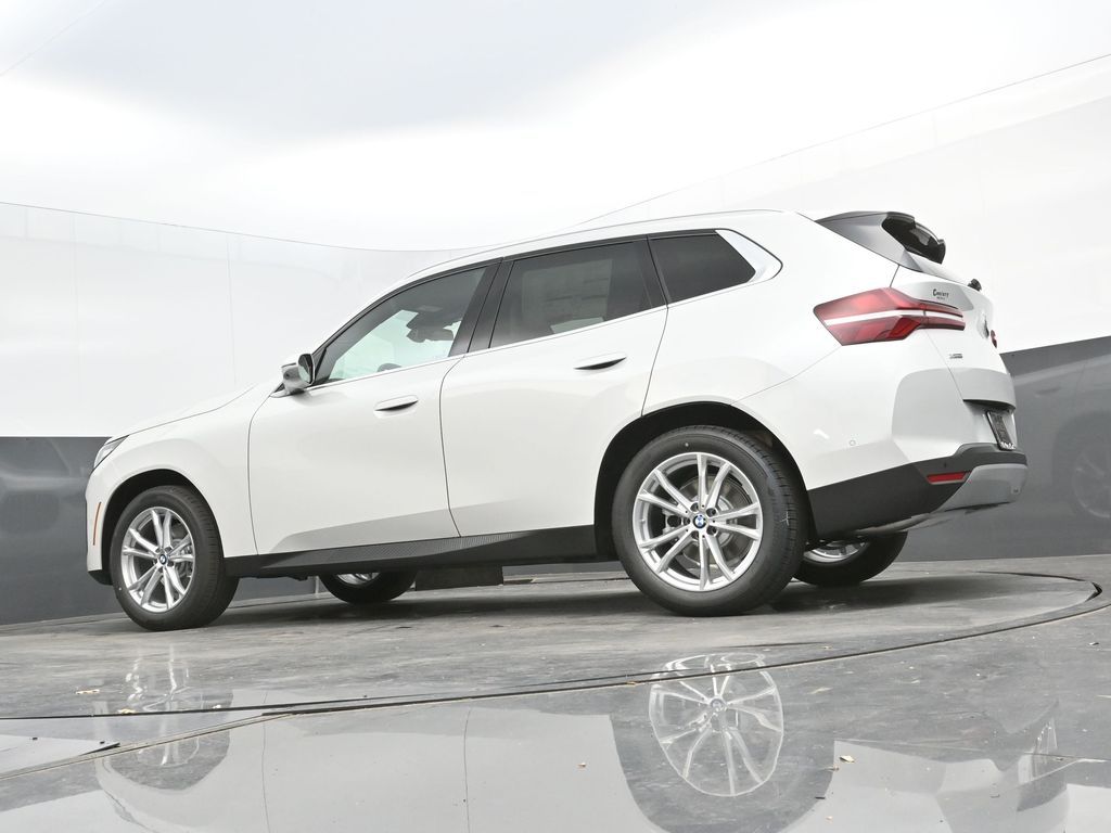 2025 BMW X3 30 - Photo 42