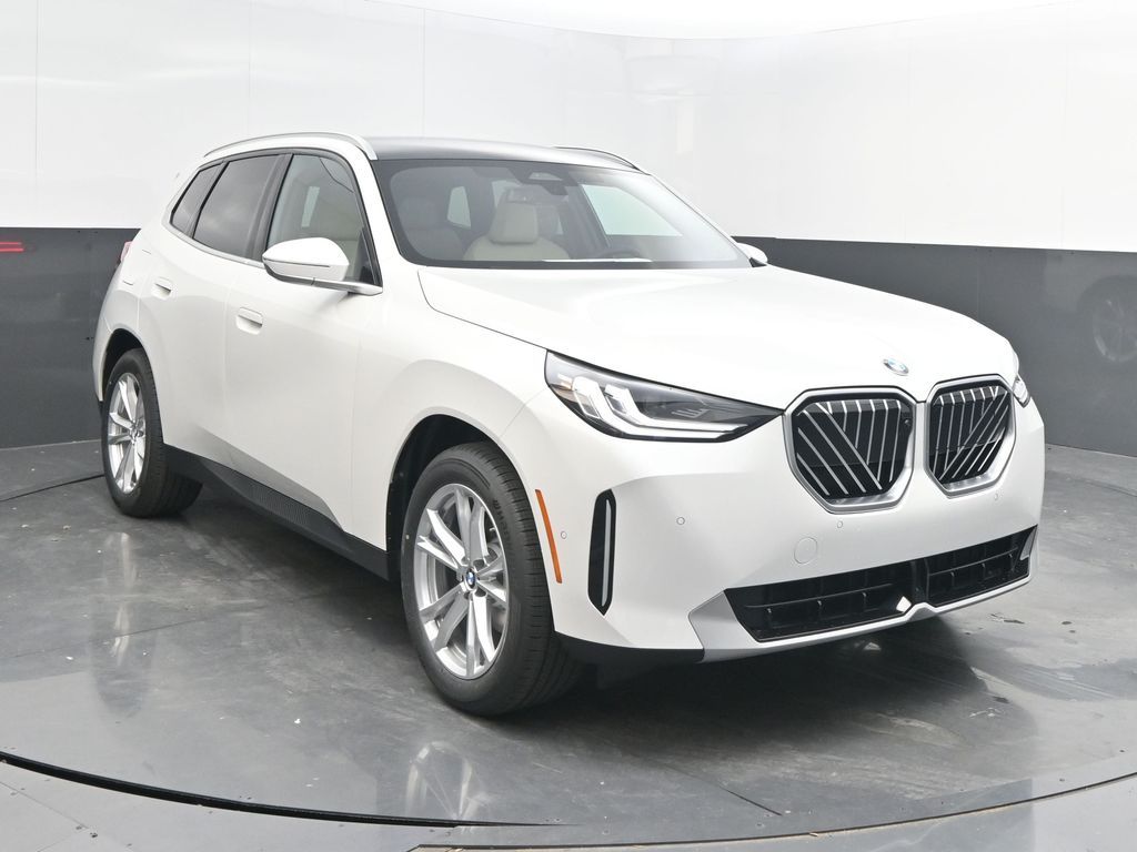 2025 BMW X3 30 XDRIVE's photo