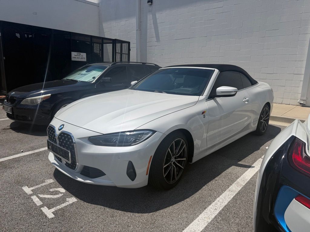 2022 BMW 4 Series 430i Convertible's photo