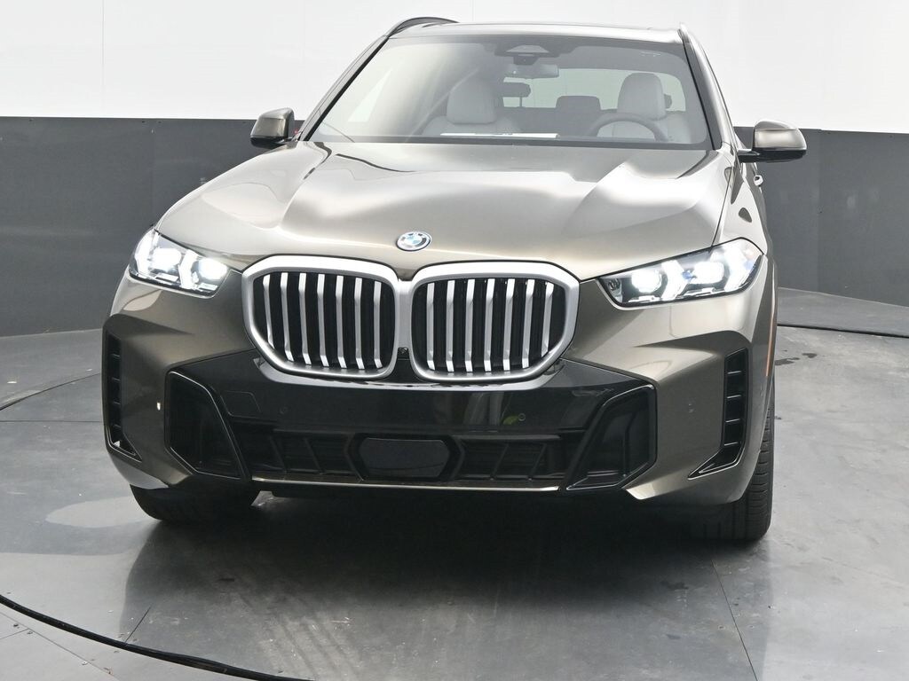 2026 Bmw X5 xDrive50e photo 2