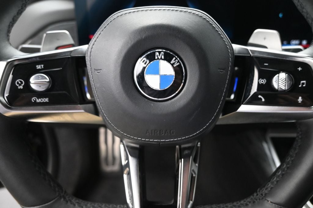 2023 BMW 7 Series 740i - Photo 14