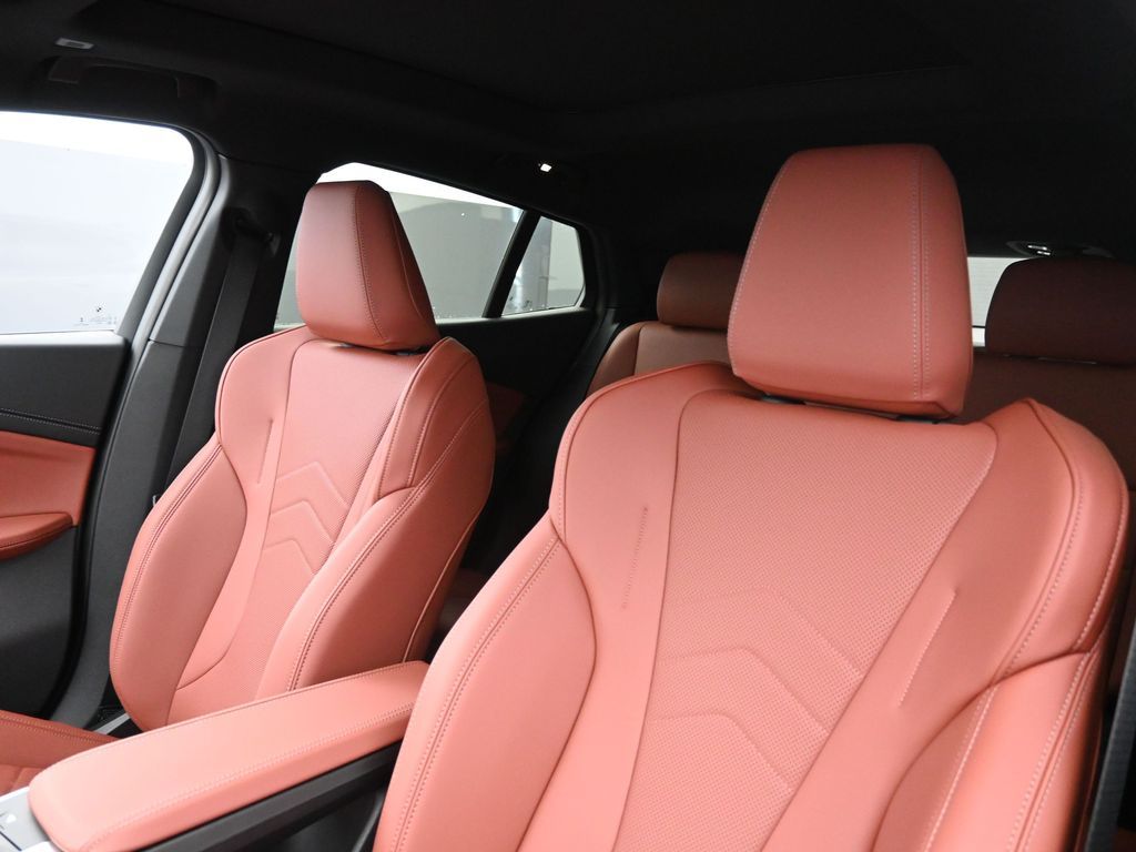 2026 BMW X2 28i - Photo 13