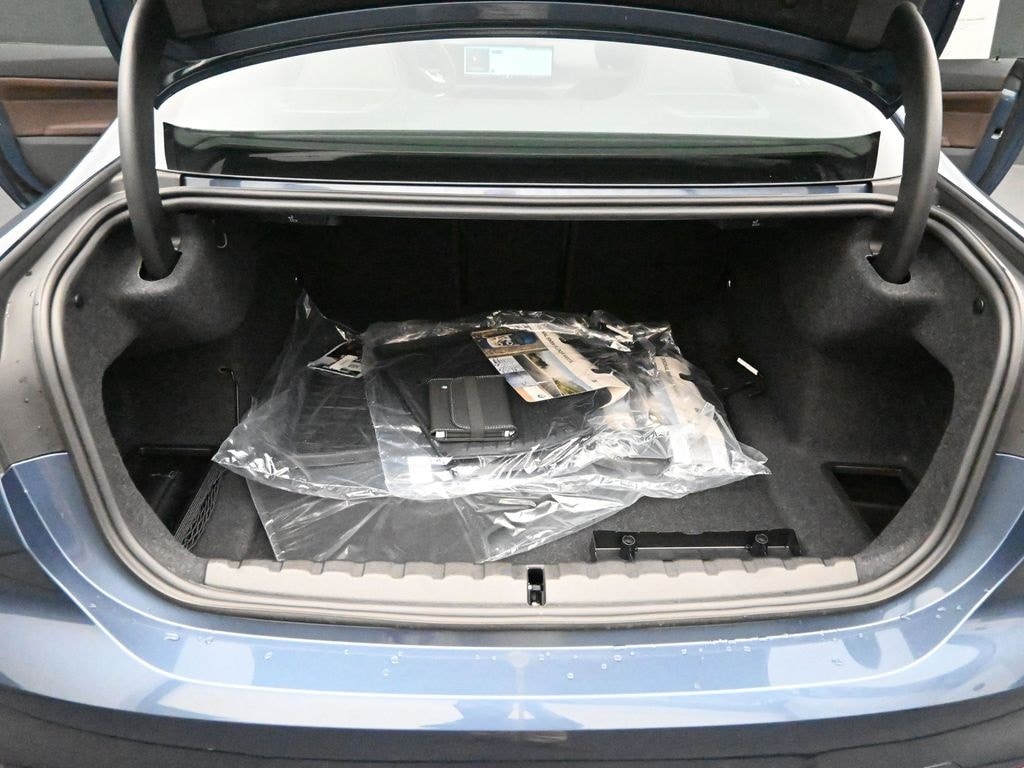 2026 BMW 4 Series 430i - Photo 24