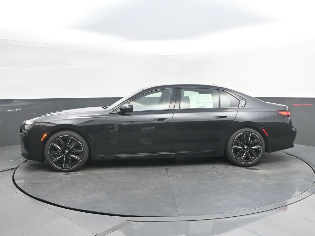 New 2026 BMW 7 Series 740i Sedan