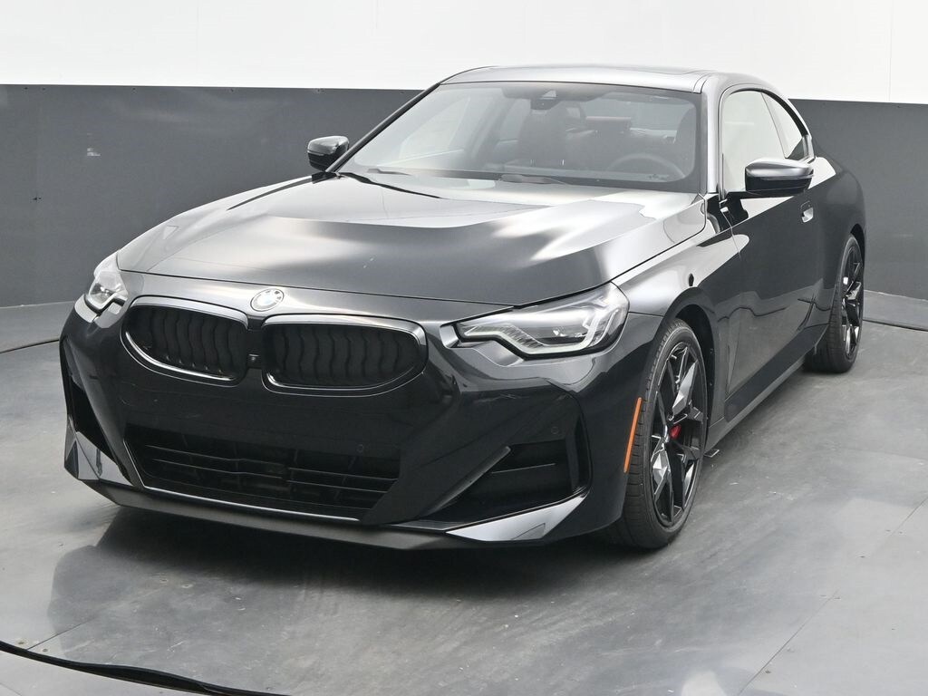 2025 Bmw 230i photo 3