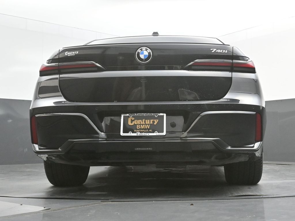 2023 BMW 7 Series 740i - Photo 45