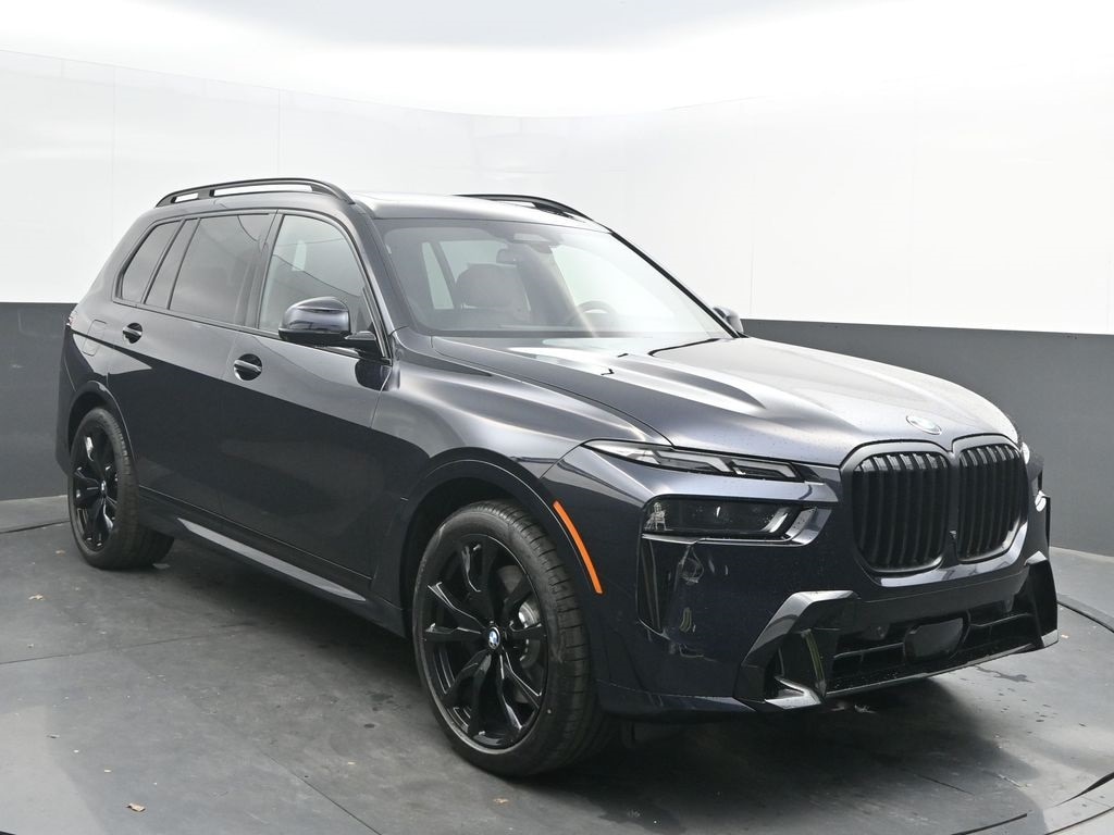 2026 BMW X7 40i's photo