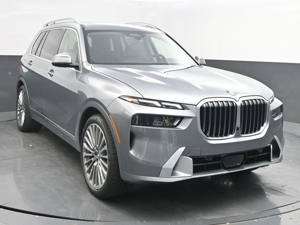 2026 BMW X7 SUV  2026 BMW X7 SUV