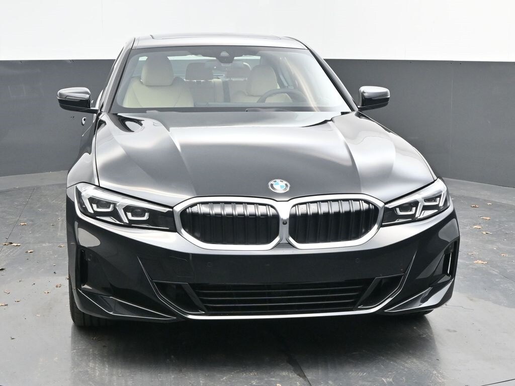 2025 Bmw 330i photo 2