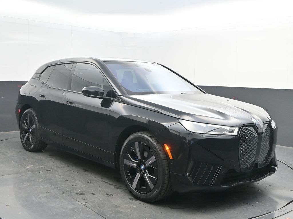 2024 BMW iX SUV 