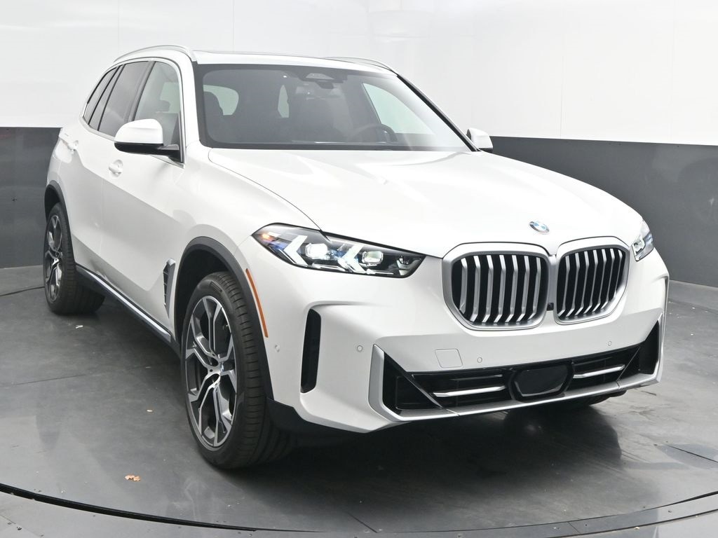 2026 BMW X5 40i's photo