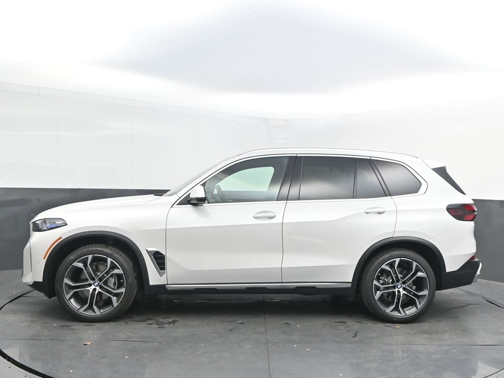 New 2026 BMW X5 xDrive40i SUV