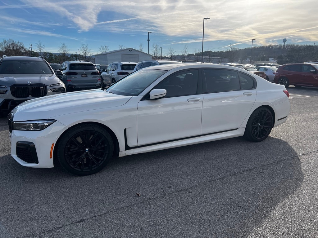 2021 BMW 7 Series 750i's photo