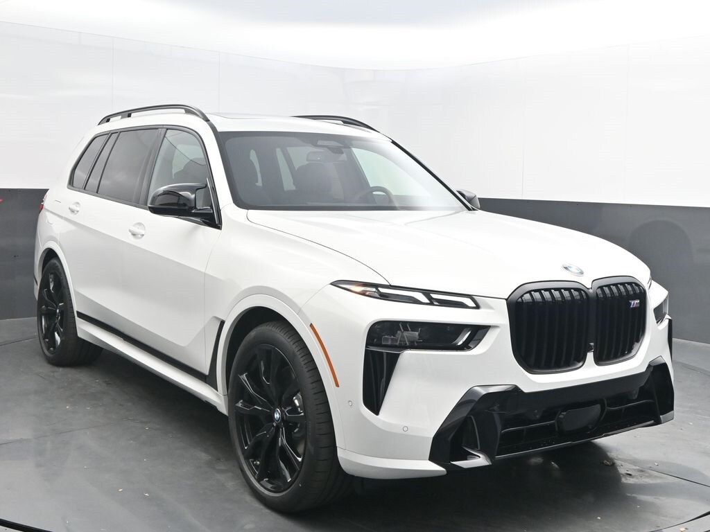 New 2026 BMW X7 M60i SUV