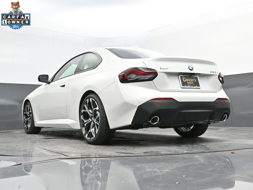 2025 BMW 2 Series 230i - Photo 34