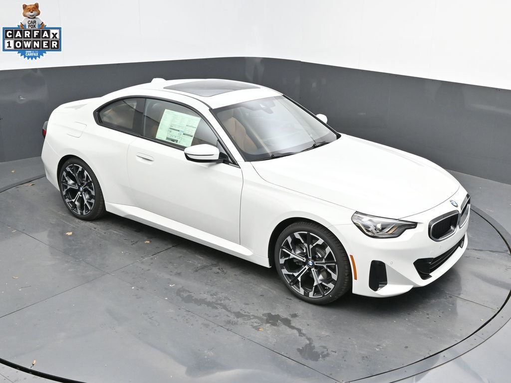 2025 BMW 2 Series 230i - Photo 28