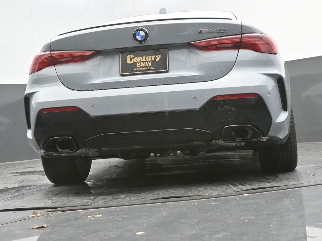 2026 BMW 4 Series M440i - Photo 37