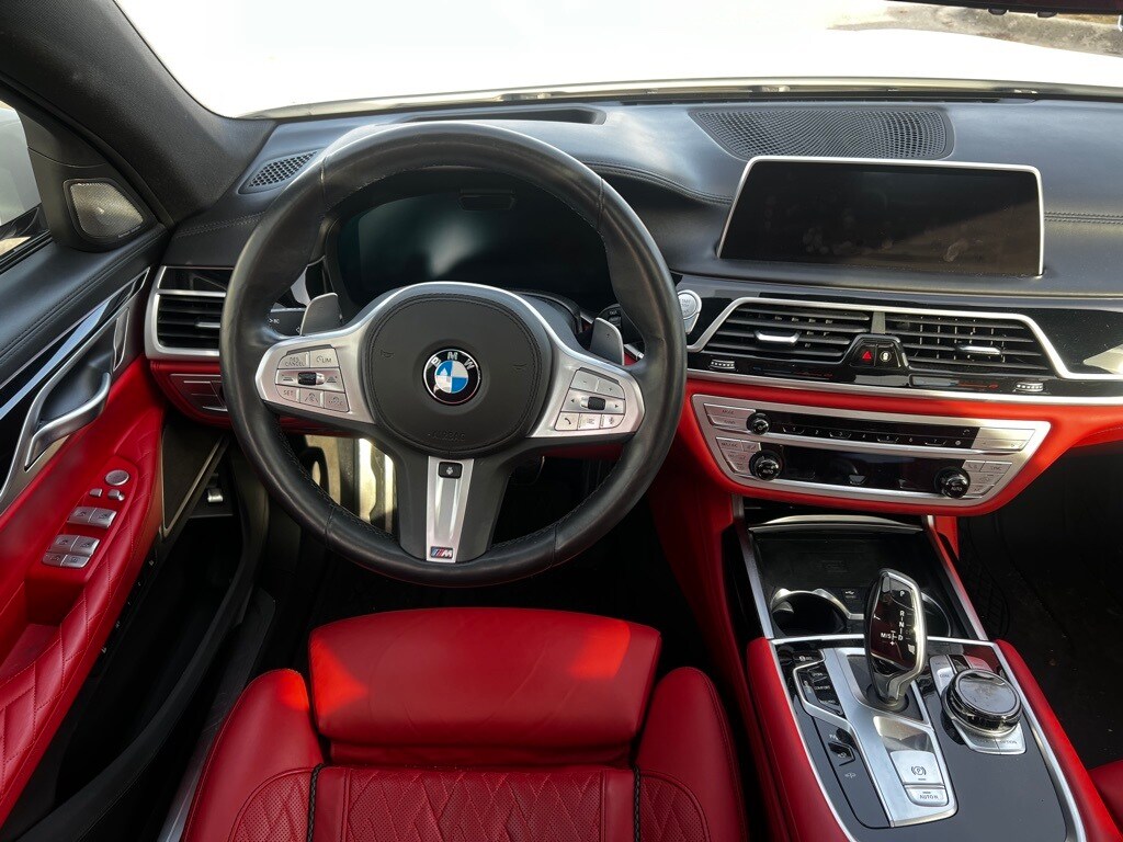 2021 Bmw 750i xDrive photo 4