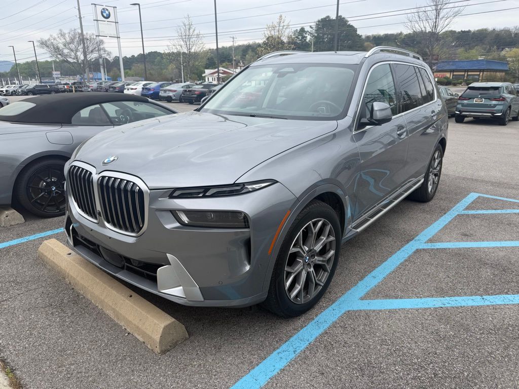 2024 BMW X7 SUV 