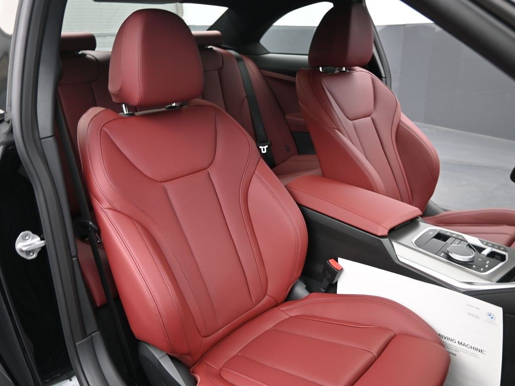 2025 BMW 2 Series 230i - Photo 22