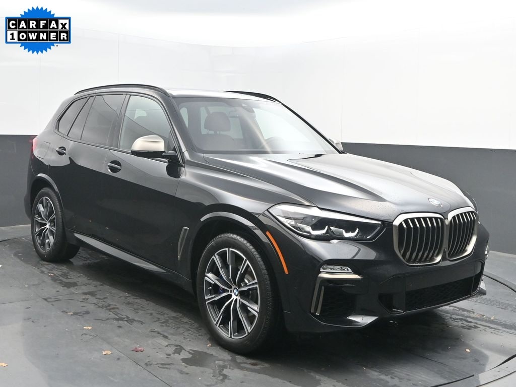 2020 BMW X5 M50i's photo