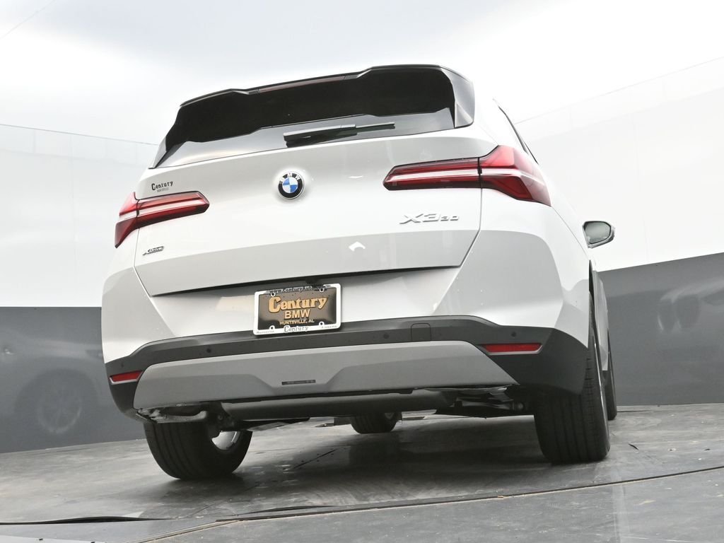2025 BMW X3 30 - Photo 44