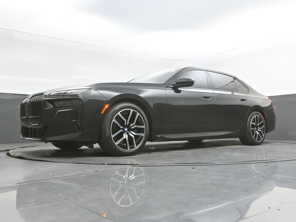 2023 BMW 7 Series 740i - Photo 42