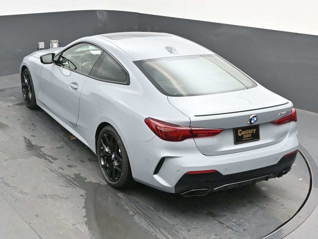 2026 BMW 4 Series M440i - Photo 44