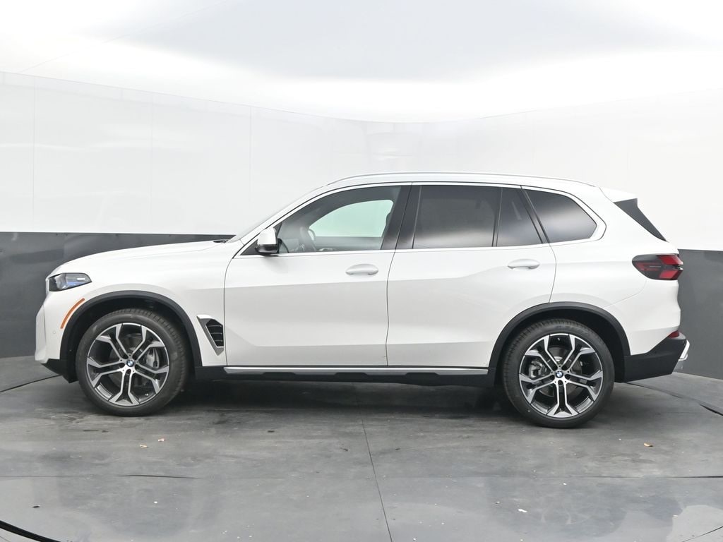 New 2026 BMW X5 xDrive40i SUV